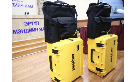 Өрхийн эмнэлгүүдэд хиймэл оюун ухаанаар ажилладаг оношлуур олгов