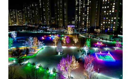 Төв цэнгэлдэх хүрээлэнгийн мөсөн хотхон 24 цагаар ажиллана