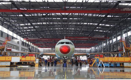 Хятад улс 160 ширхэг "Airbus" онгоц худалдан авахаар Францтай гэрээлэв