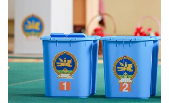 Өнөөдөр 16 мянган иргэн зөөврийн хайрцгаар санал өгнө