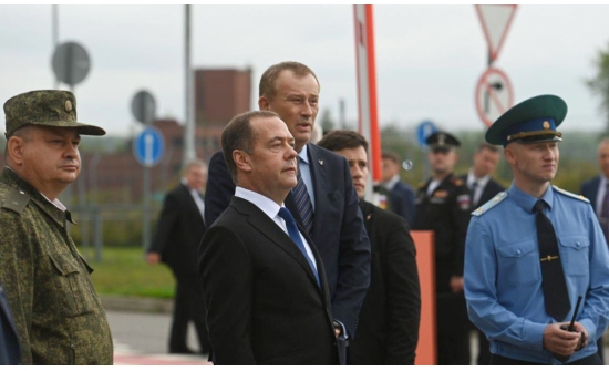 ОХУ: Дмитрий Медведев 60 насныхаа ойгоор төрийн одонгоор шагнуулав