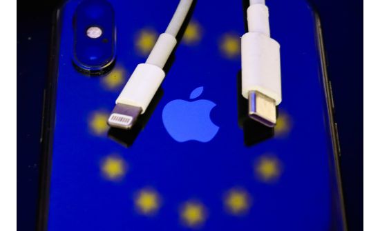 Ирэх сард худалдаанд гарах “iPhone 15” гар утас Type-C цэнэглэгчний оролттой байж магадгүй