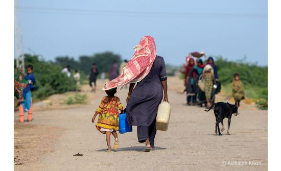 Хүүхдийг ивээх сан үерийн гамшигт нэрвэгдсэн Пакистанд тусламж үзүүлэв