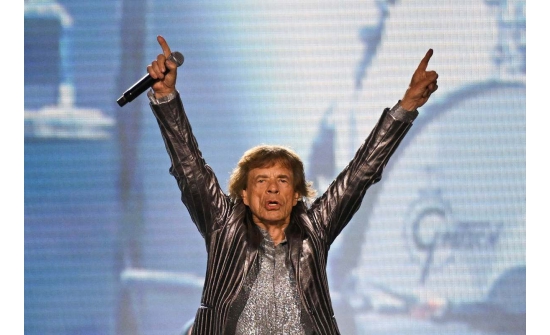 80 настай гишүүдтэй “Rolling Stones” хамтлаг шинэ цомог гаргана