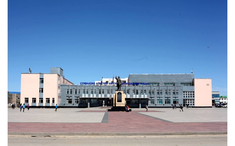 Сүхбаатар: "Дорнын хүлэг" яруу найргийн наадам ирэх сард болно